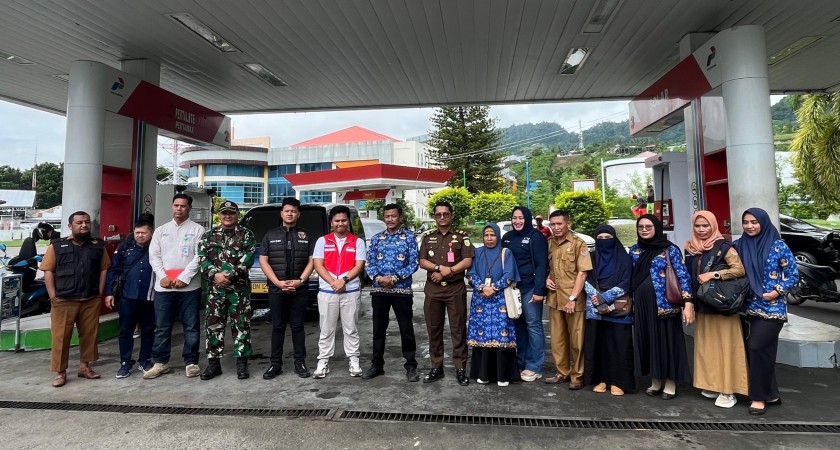 Disdagrin Banggai Laksanakan Pengecekan Takaran BBM Di SPBU Kota Luwuk