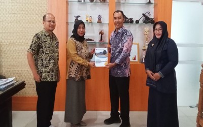 Disdagrin Banggai Lakukan Koordinasi Sekaligus Penyerahan Profil Dinas Ke Provinsi